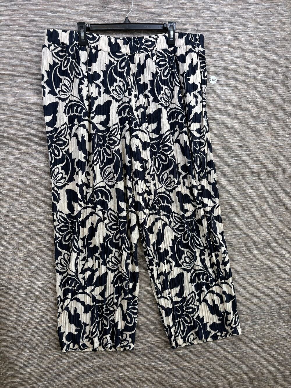 Susan Graver Printed Pleated Knit Wide-Leg Crop Pants Size 1X Black Ecru NEW